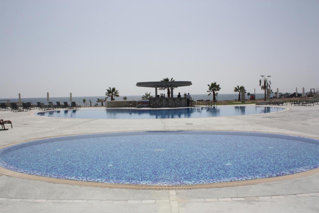 Gold Lagoon Kosher Hotel Paphos Exterior foto